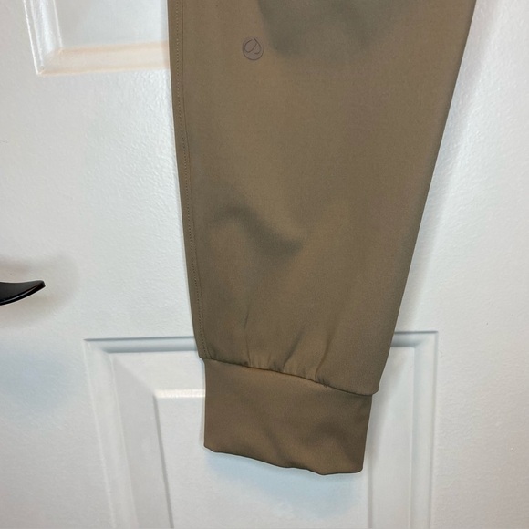 CRZ Yoga Tan Joggers Size XS Super Soft Pockets Drawstring - Picture 9 of 12